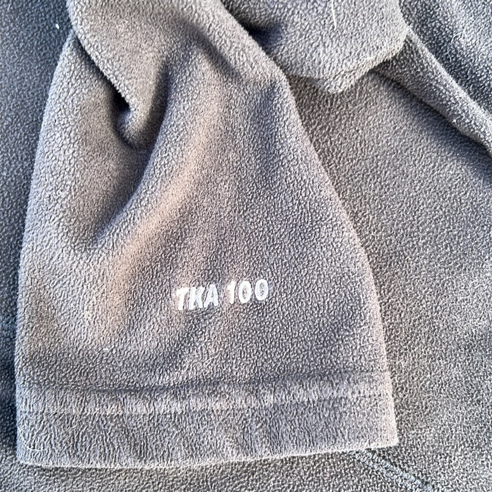 THE NORTH FACE Half Zip Pull Over - Picture 8 of 10
